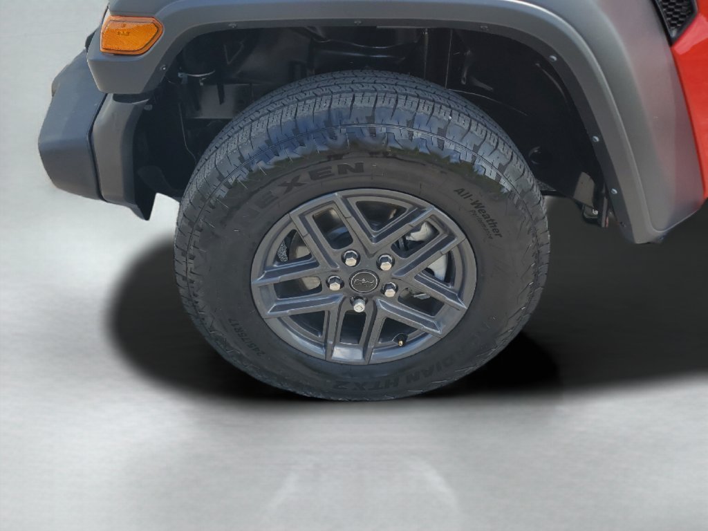 Used 2025 Red Jeep Sport S image 25