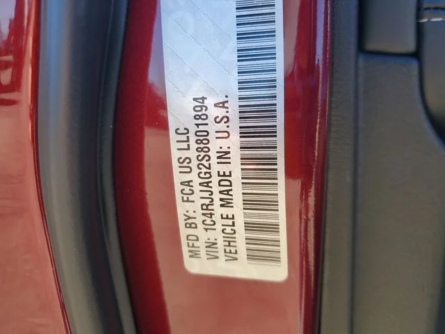 New 2025 Velvet Red Pearl-Coat Exterior Paint Jeep Altitude X image 28