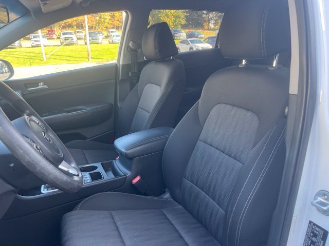 Used 2019 White Kia LX image 11