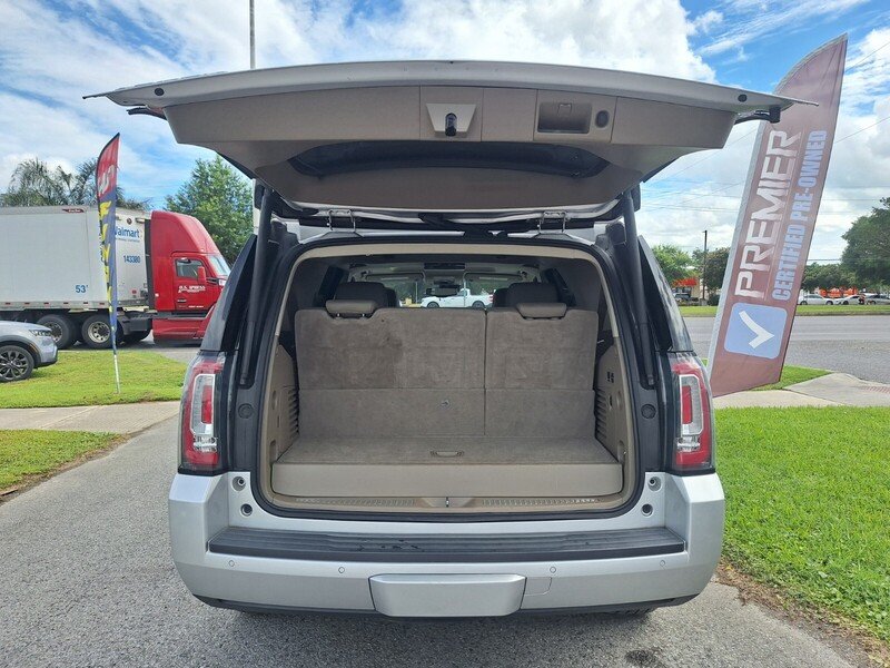 Used 2019 Silver GMC SLT image 27