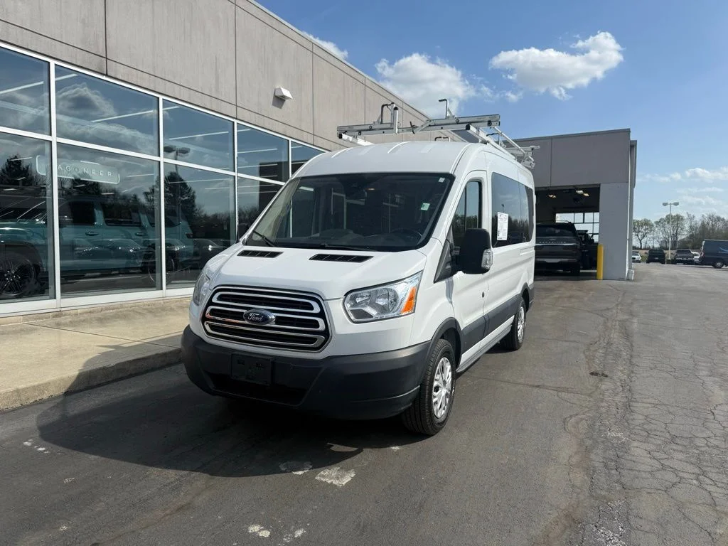 Used 2019 White Ford XLT image 2