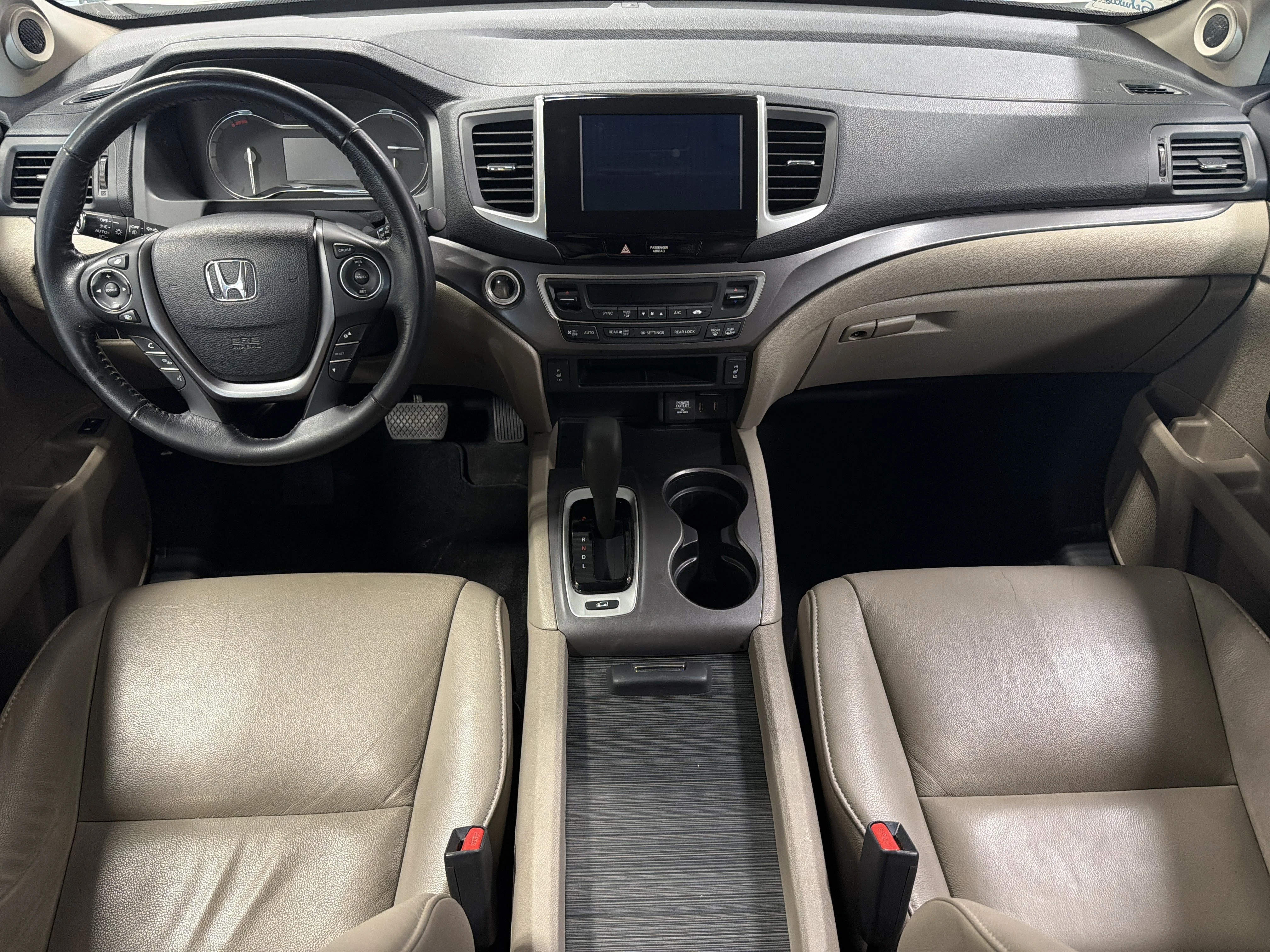 Used 2016 White Honda EX-L image 10