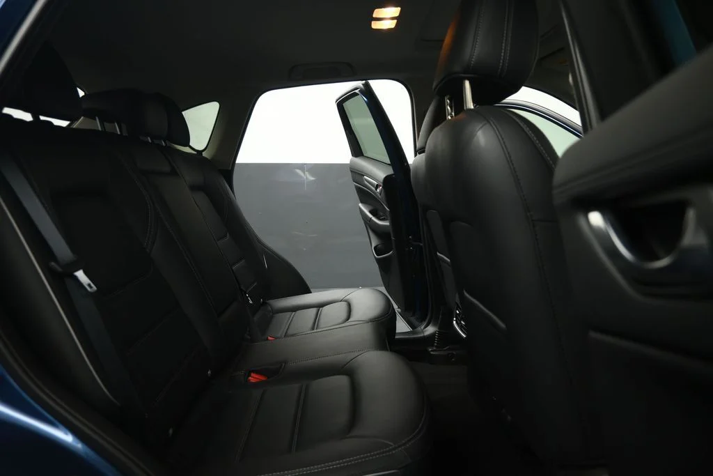 Used 2024 Blue Mazda 2.5 S Preferred Package image 57