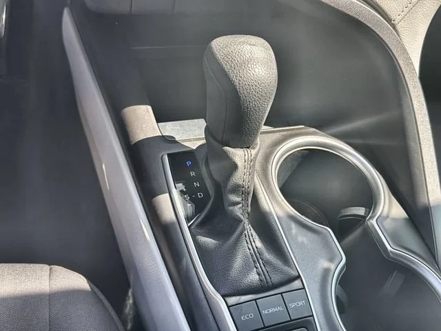 2024 Toyota Camry LE - Photo 15
