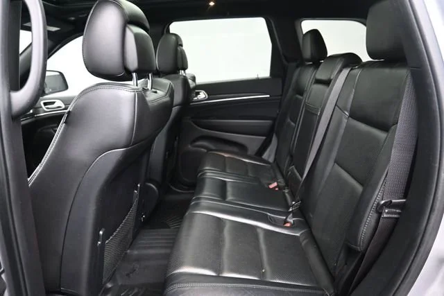 Used 2020 Billet Silver Metallic Clearcoat Jeep Limited image 20
