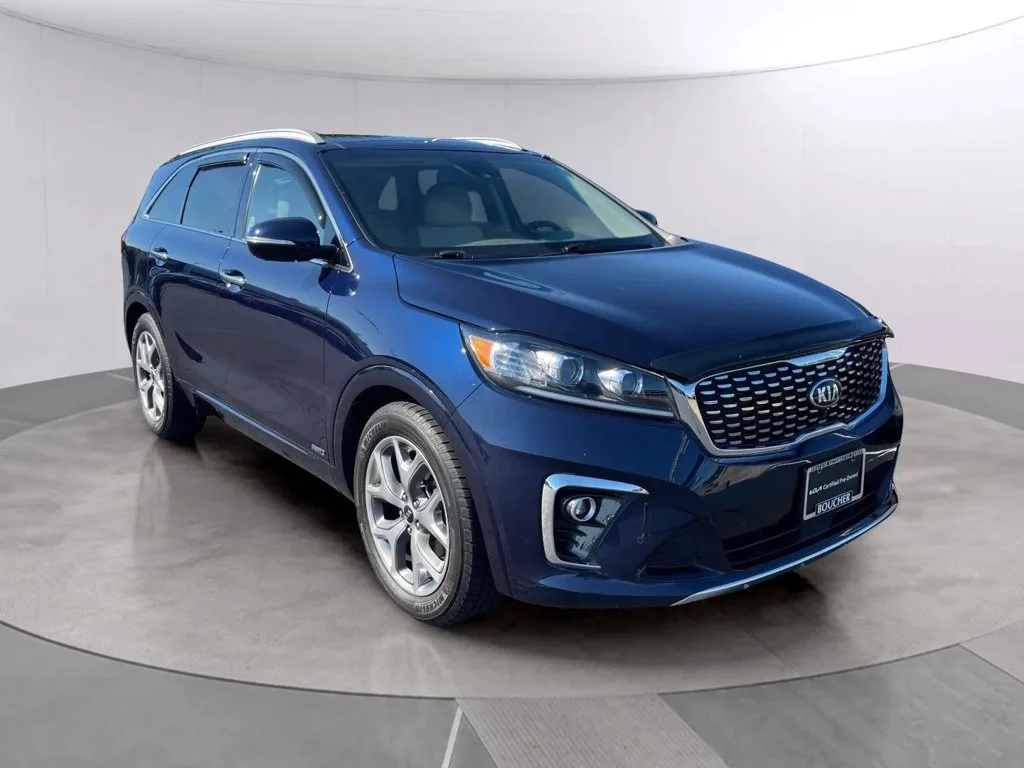 Certified Used 2020 Imperial Blue Kia SX image 7