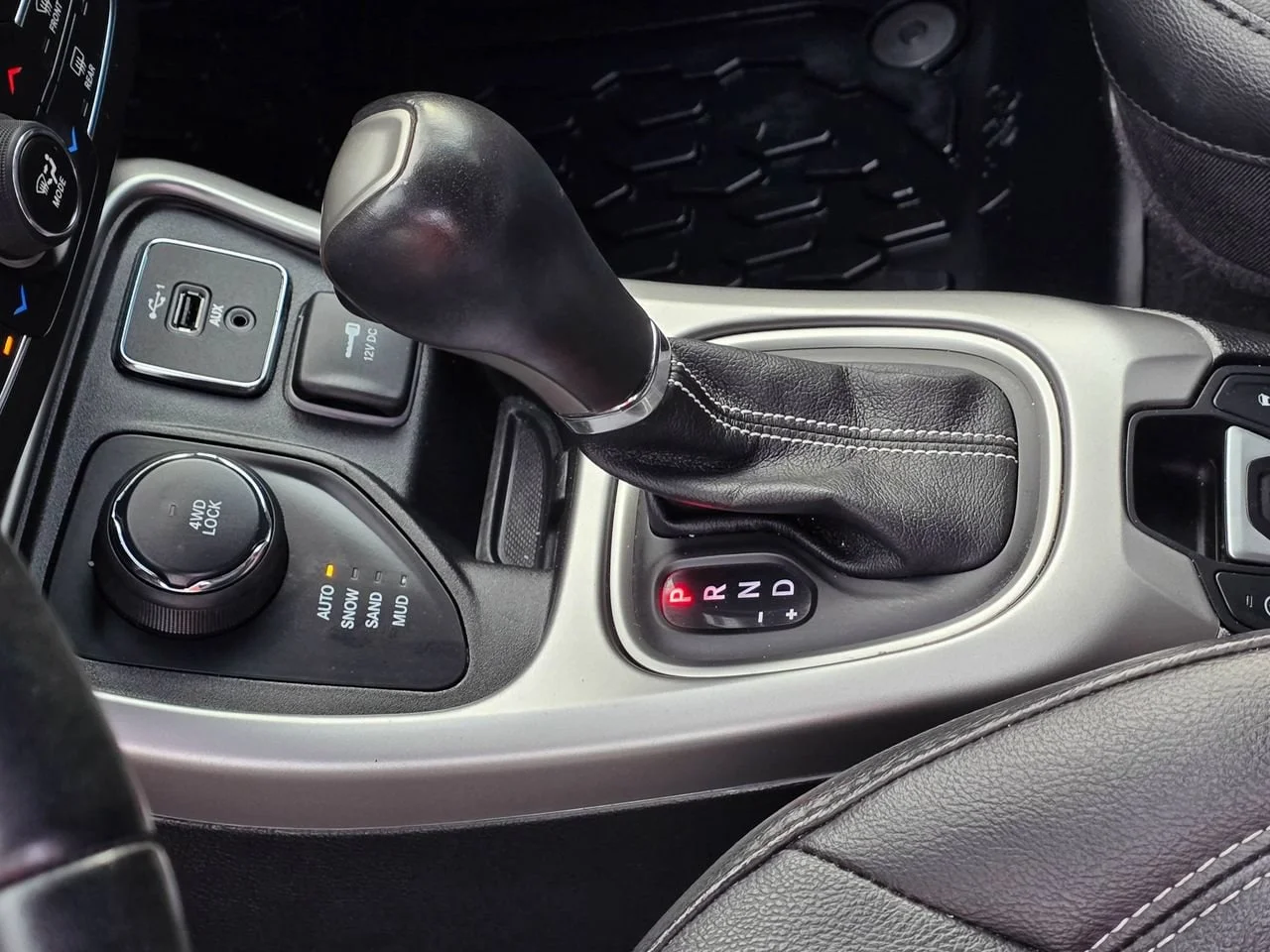 Used 2021 White Jeep 80th Special Edition image 12