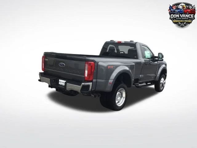 New 2026 Carbonized Gray Metallic Ford F-450® XLT image 5