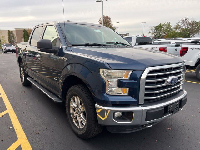 Used 2015 Blue Ford XLT image 1