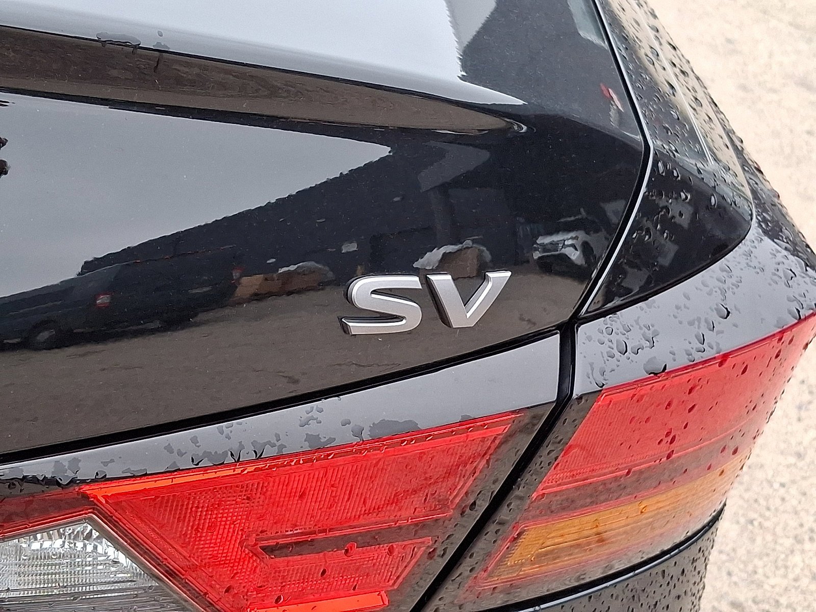 Used 2023 Super Black Nissan 2.5 SV image 30