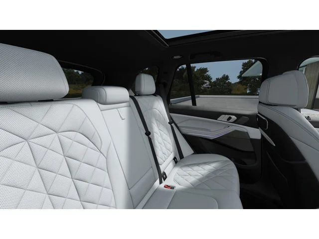 New 2026 Carbon Black Metallic BMW xDrive50e image 12