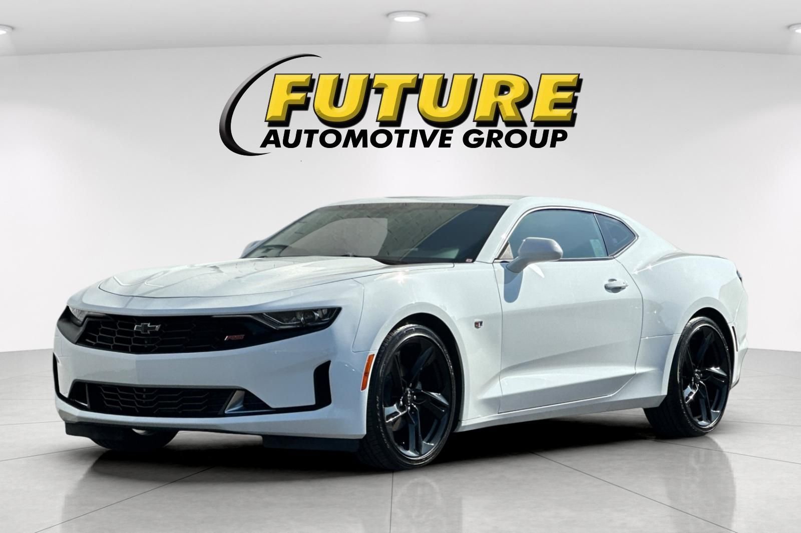 Used 2021 White Chevrolet 1LT RS PACKAGE image 7