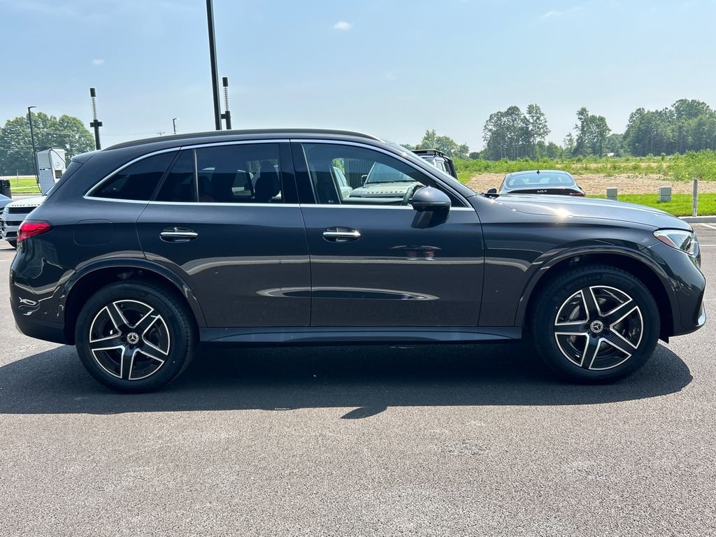 New 2026 Graphite Grey Metallic Mercedes-Benz GLC 300 image 9