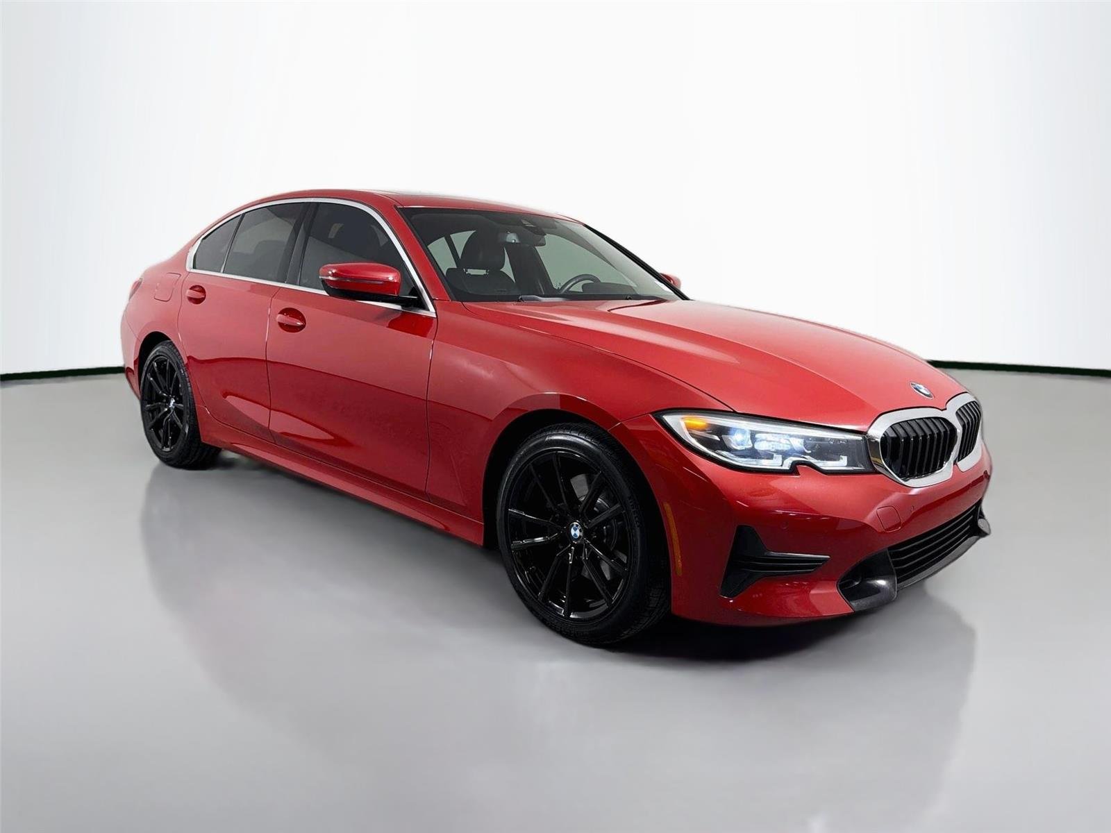 Used 2022 Melbourne Red Metallic BMW 330i image 3