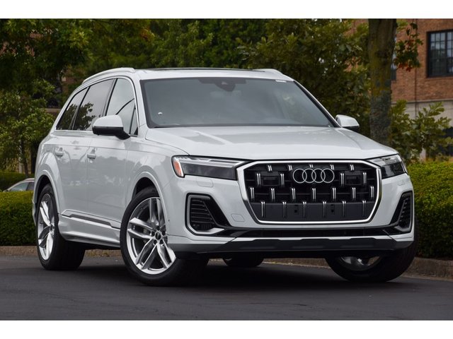 2025 Audi Q7 Premium Plus