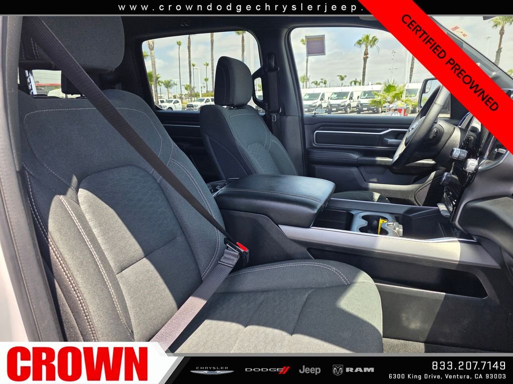 Used 2025 White Ram Big Horn/Lone Star image 11