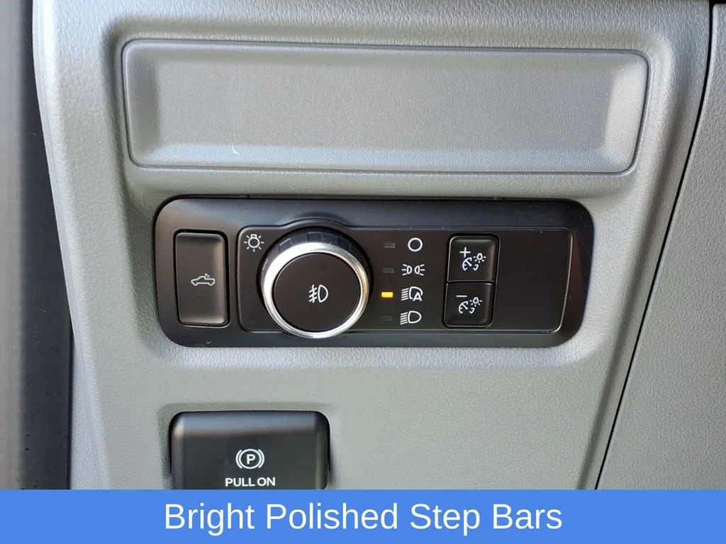 Used 2023 Gray Ford XLT image 14