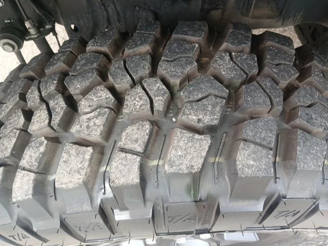 Used 2023 Black Jeep Sport image 49