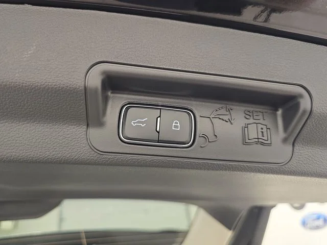 New 2026 Agate Black Metallic Ford Active image 19