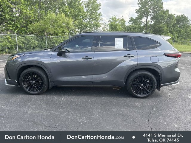 Used 2024 Magnetic Gray Metallic Toyota XSE image 10