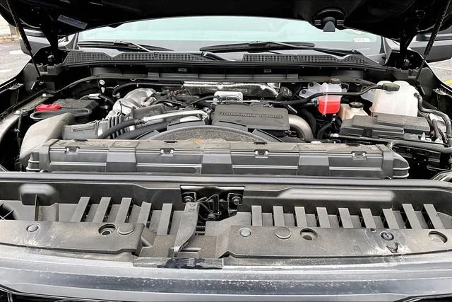 2025 GMC Sierra 2500HD SLT - Photo 11