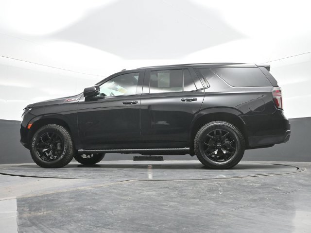 Used 2022 Black Chevrolet Z71 image 20