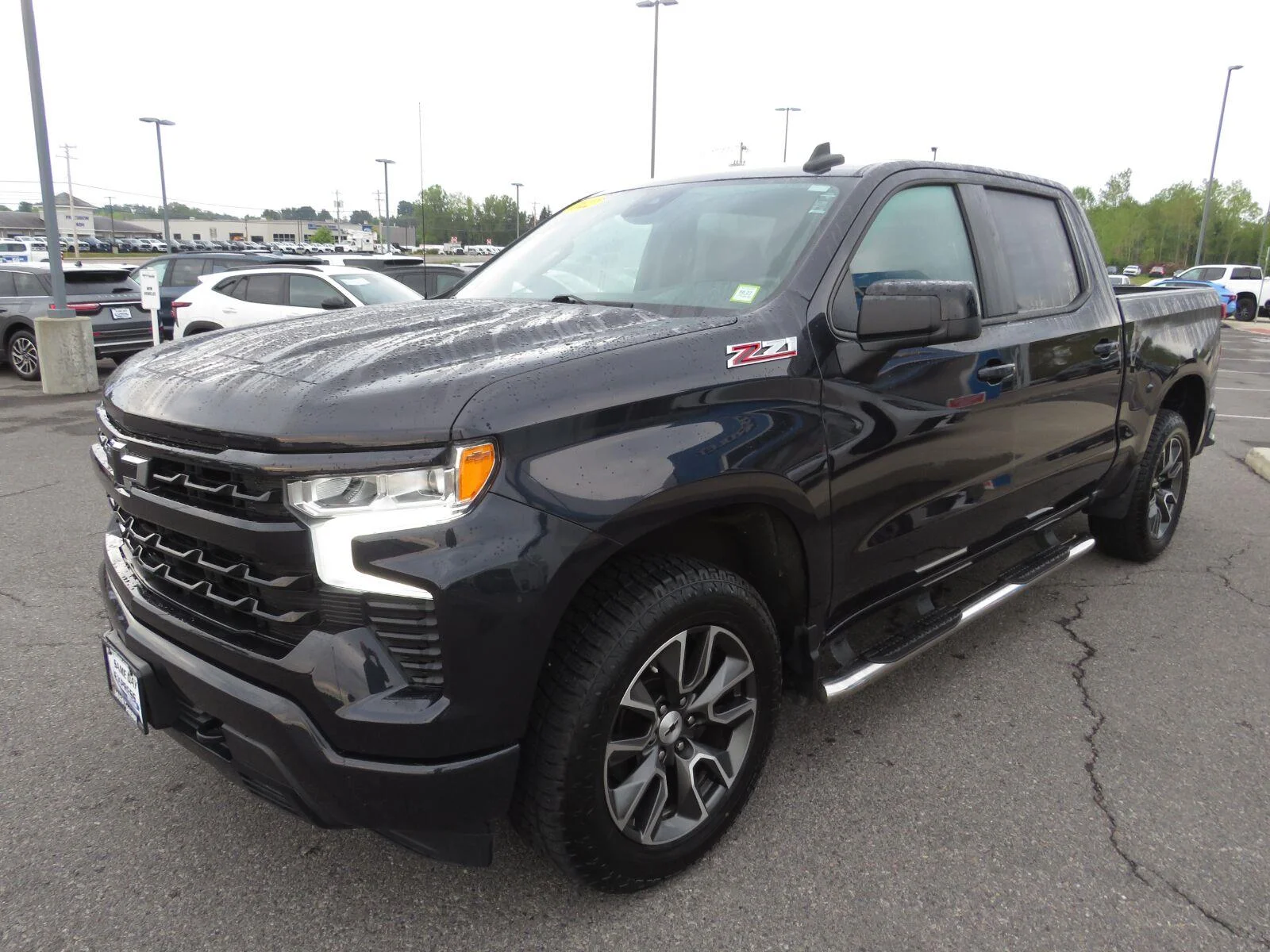 Used 2022 DARK ASH METALLIC Chevrolet RST image 9