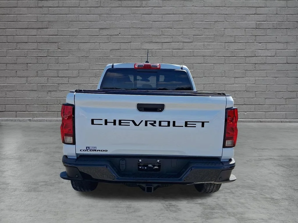 Used 2024 Summit White Chevrolet Trail Boss image 10