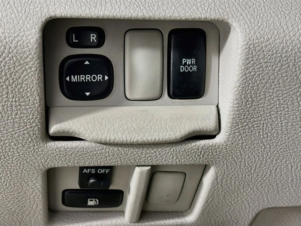 Used 2007 Flint Mica Lexus 350 image 11