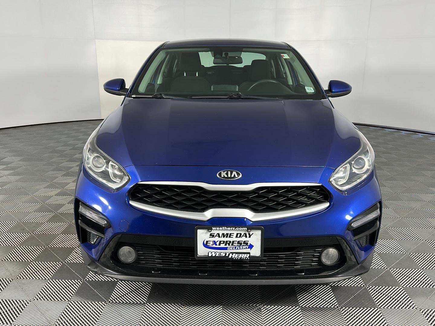 Used 2021 Deep Sea Blue Kia LXS image 4