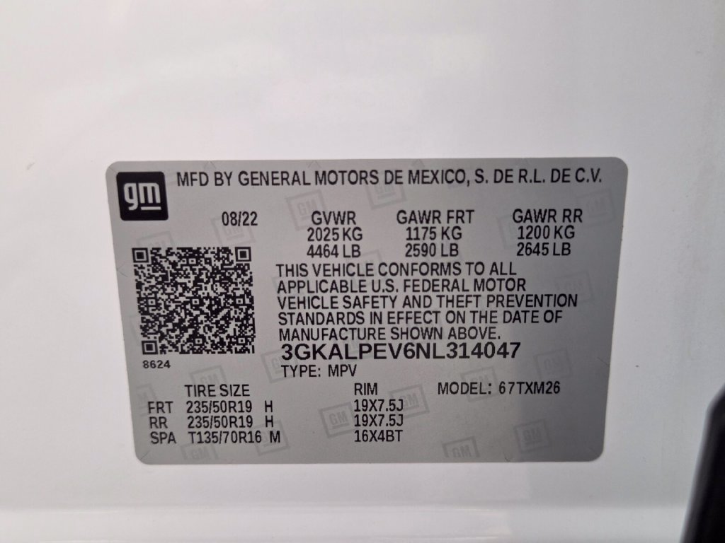Certified Used 2022 Summit White GMC SLT image 33