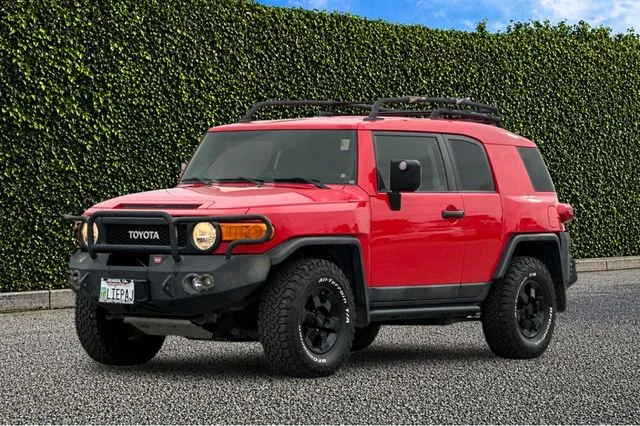 Used 2012 Red Toyota Base image 7