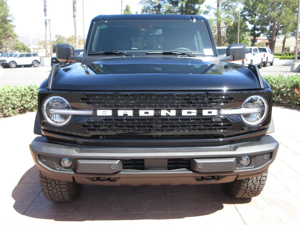 New 2026 Shadow Black Ford Outer Banks image 8
