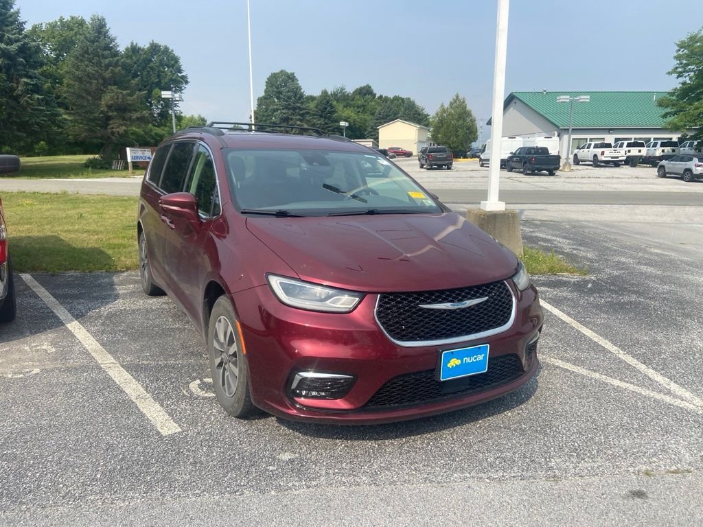 Used 2021 Velvet Red Pearlcoat Chrysler Touring image 1