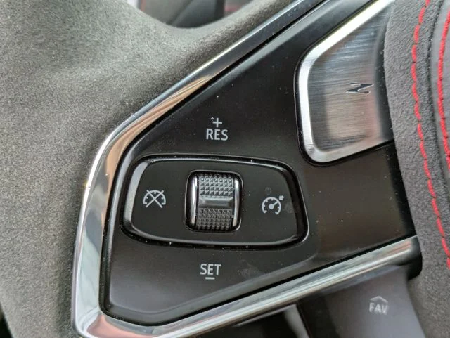 Used 2023 Carbon Flash Metallic Chevrolet Stingray image 24