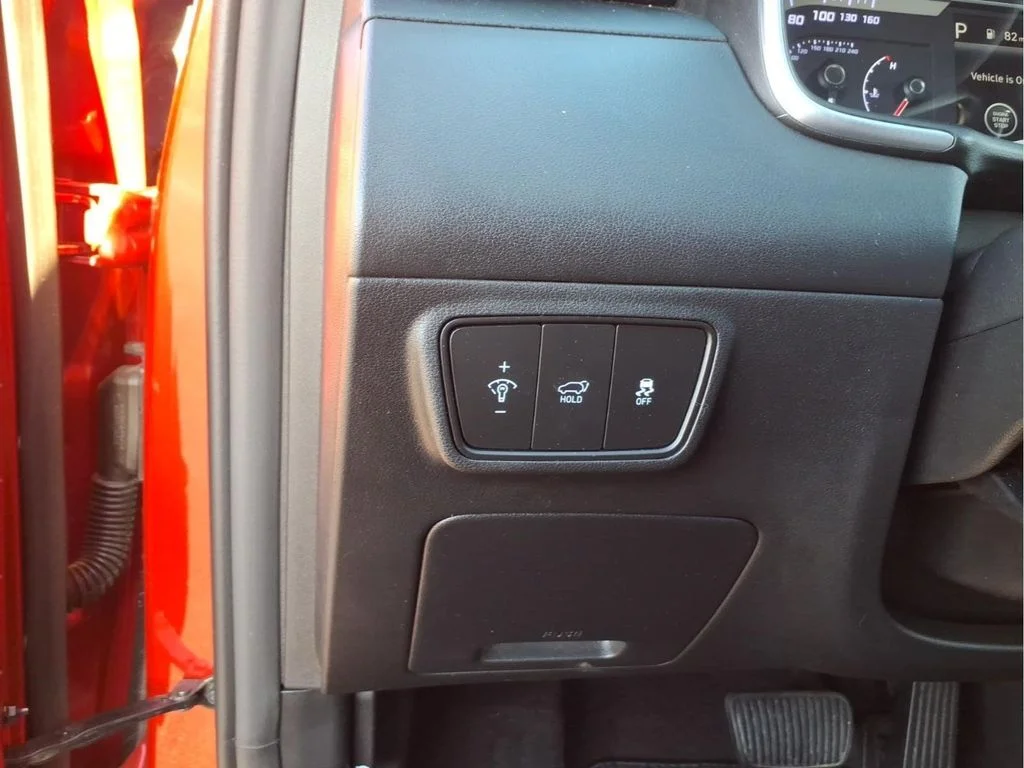Used 2023 Red Hyundai SEL image 21