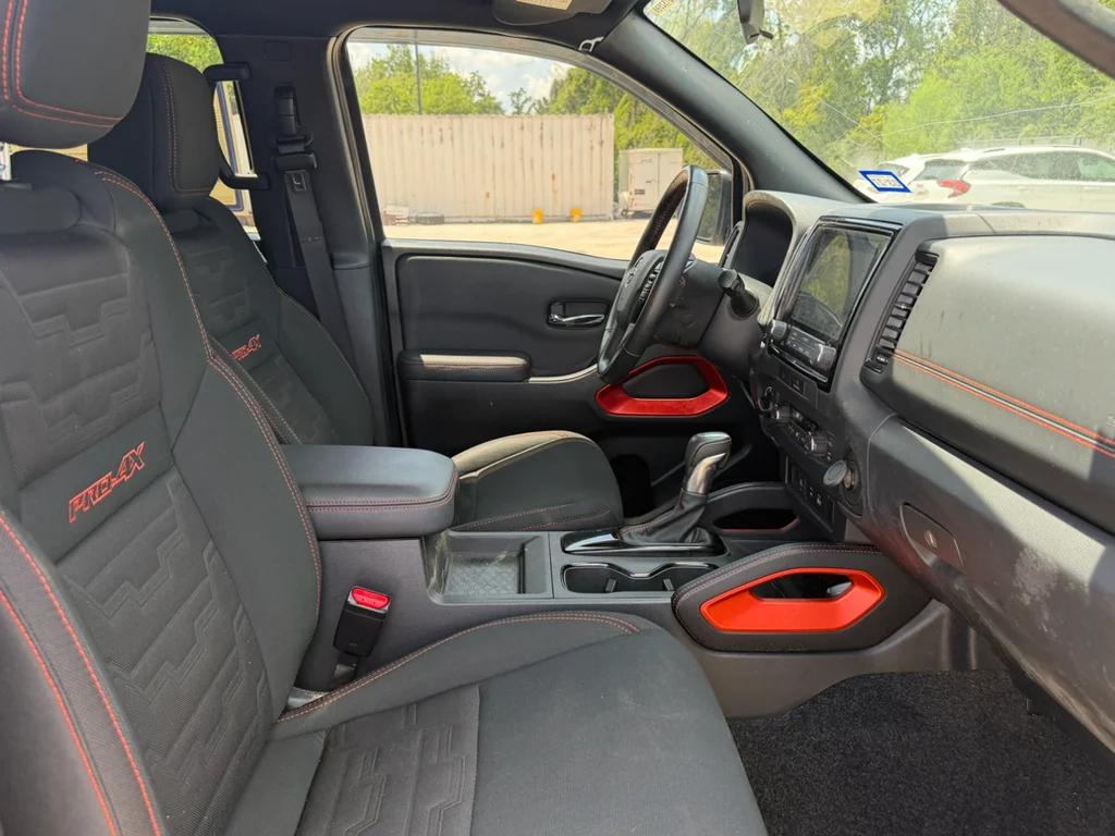 Used 2023 Boulder Gray Pearl Nissan PRO-4X image 11