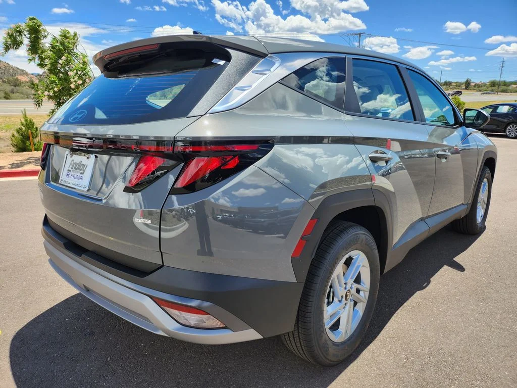New 2026 Gray Hyundai SE image 5