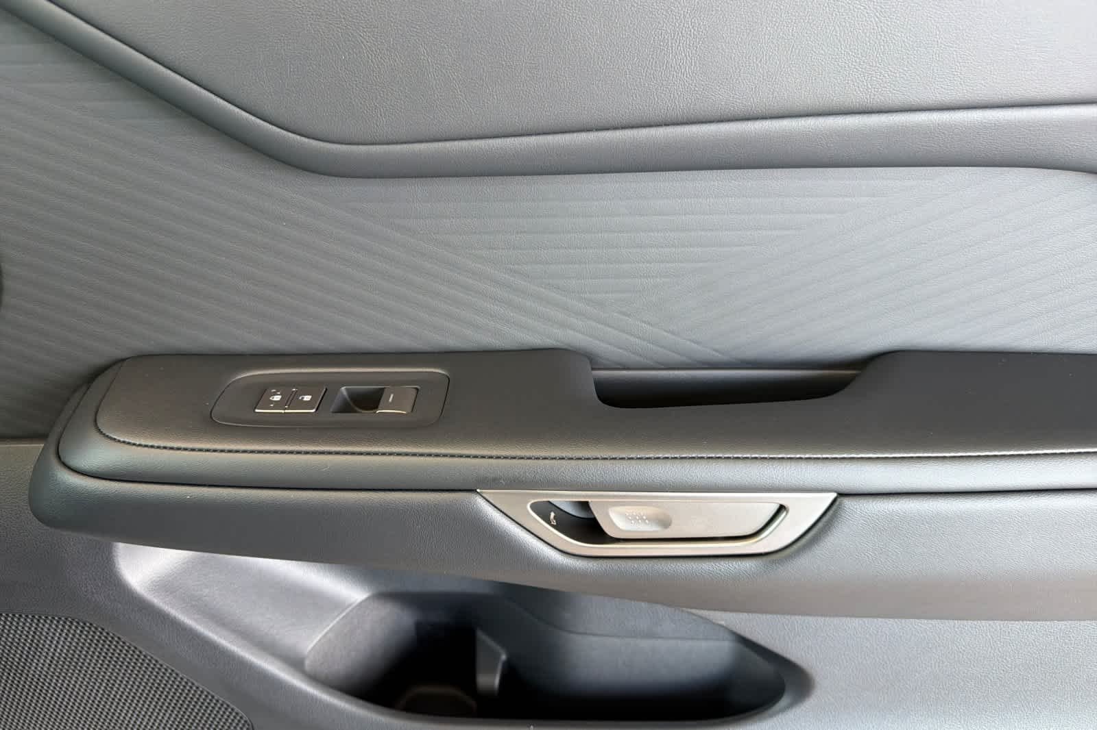 New 2026 Ultra White Lexus ES 350e PREMIUM image 18