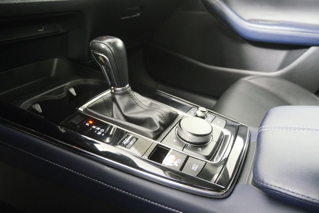 Used 2021 Jet Black Mazda Preferred image 23