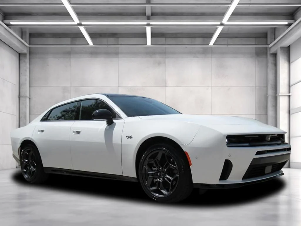 New 2026 White Knuckle Exterior Paint Dodge R/T image 1