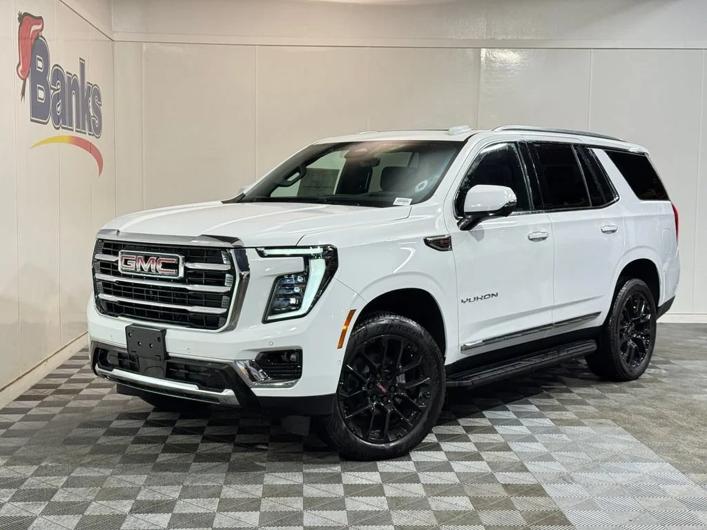 New 2026 Summit White GMC Elevation image 2