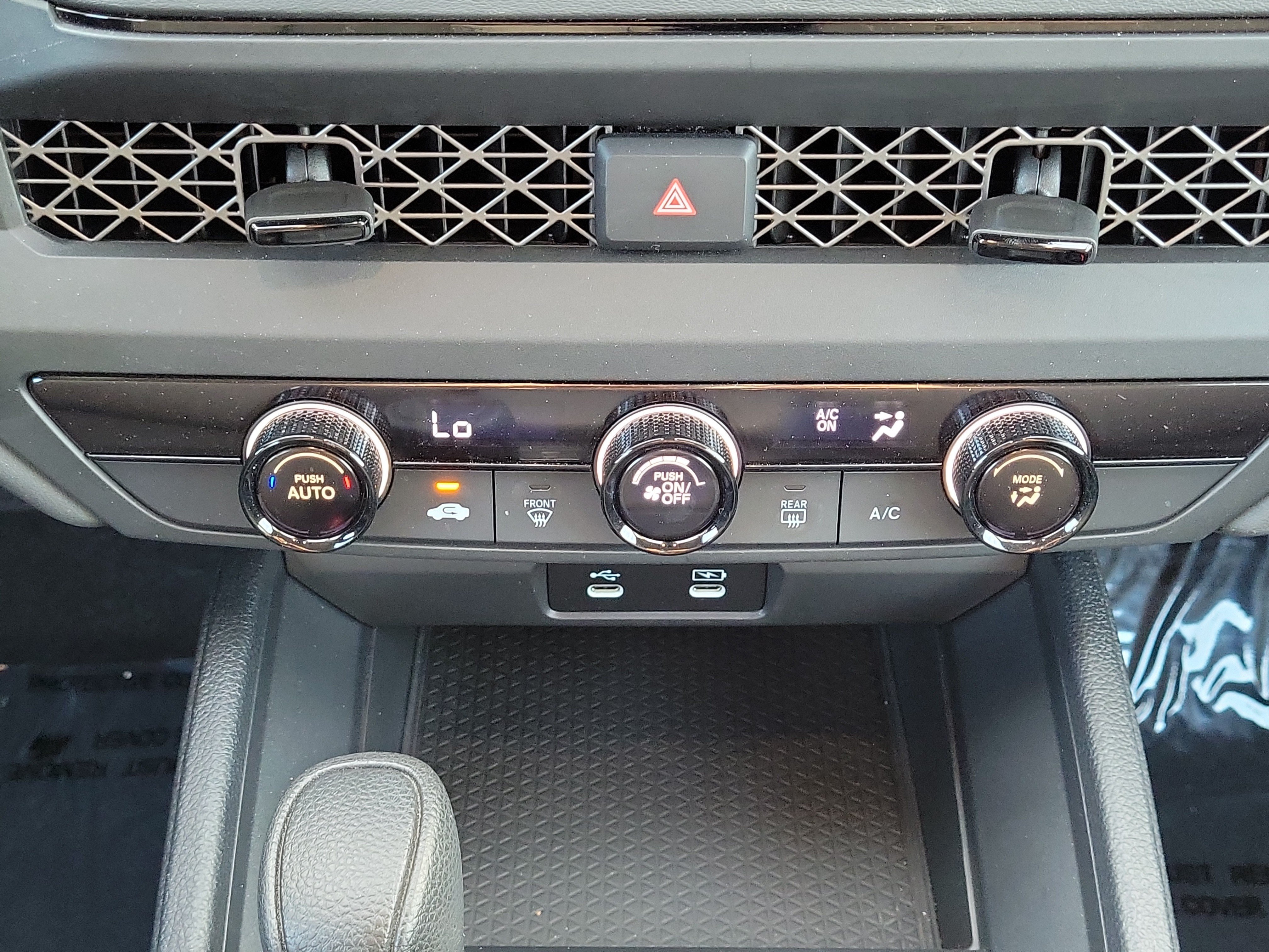 Used 2024 Silver Honda LX image 17