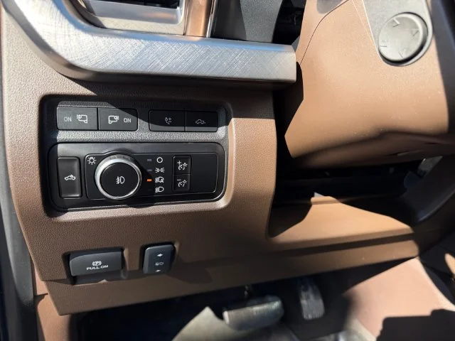 Used 2023 Antimatter Blue Metallic Ford King Ranch image 23