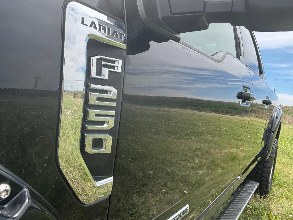 Used 2017 Shadow Black Ford Lariat image 10