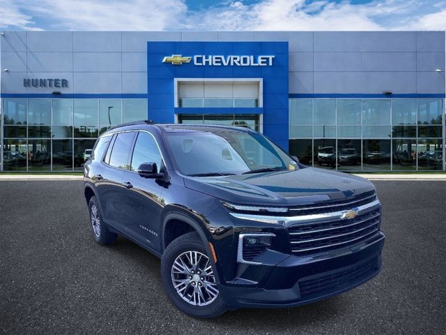2024 Chevrolet Traverse FWD LT