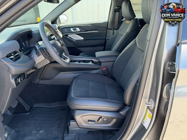 New 2026 Gray Ford Tremor image 10