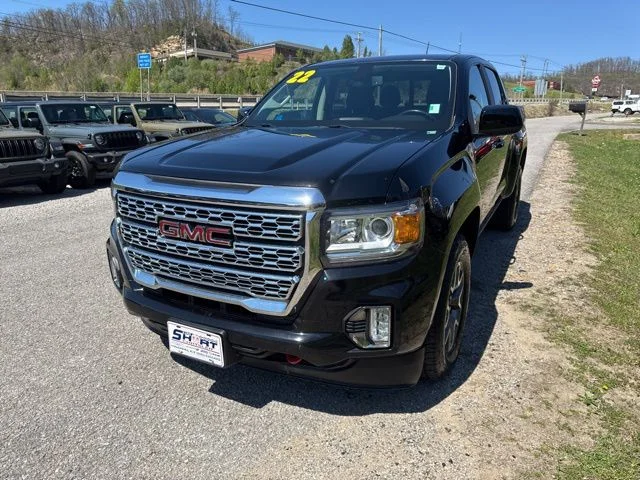 Used 2022 Black GMC AT4 w/Cloth image 7