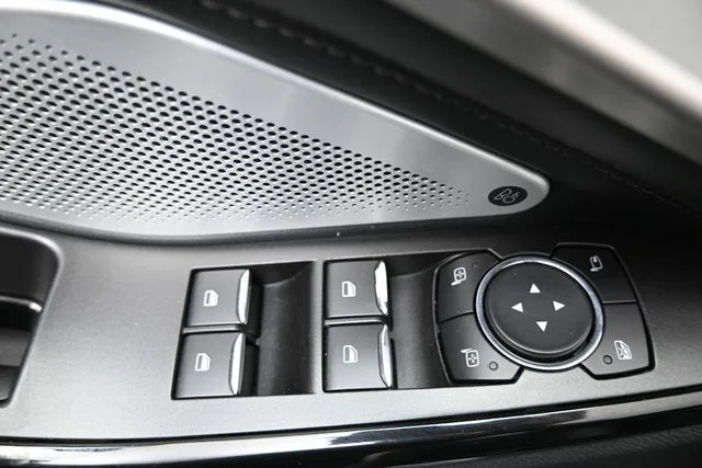 Used 2021 Blue Ford Platinum image 14