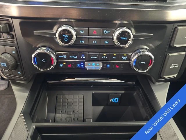 New 2026 Glacier Gray Metallic Tri-Coat Ford F-250® Lariat® image 31